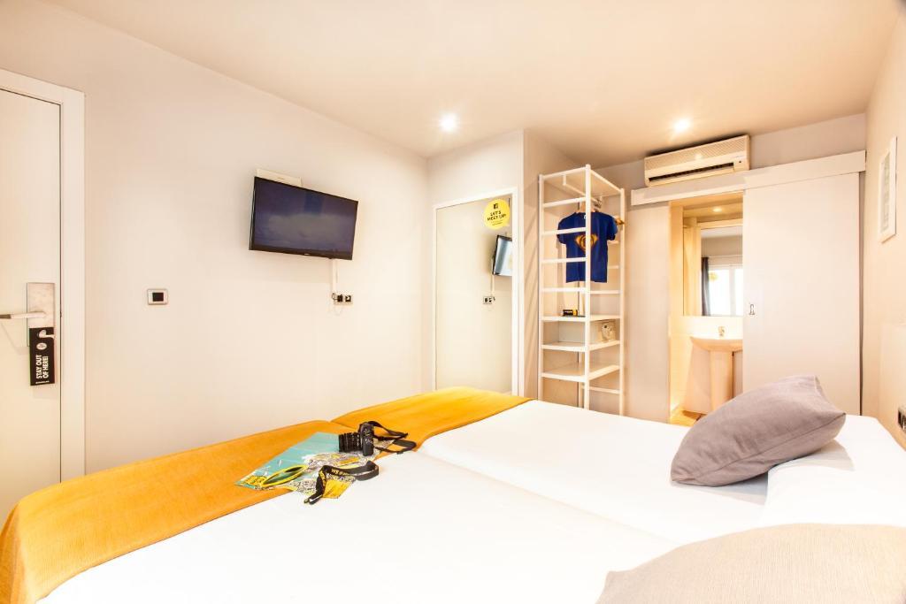 Ten Hostel Ostello Ibiza città