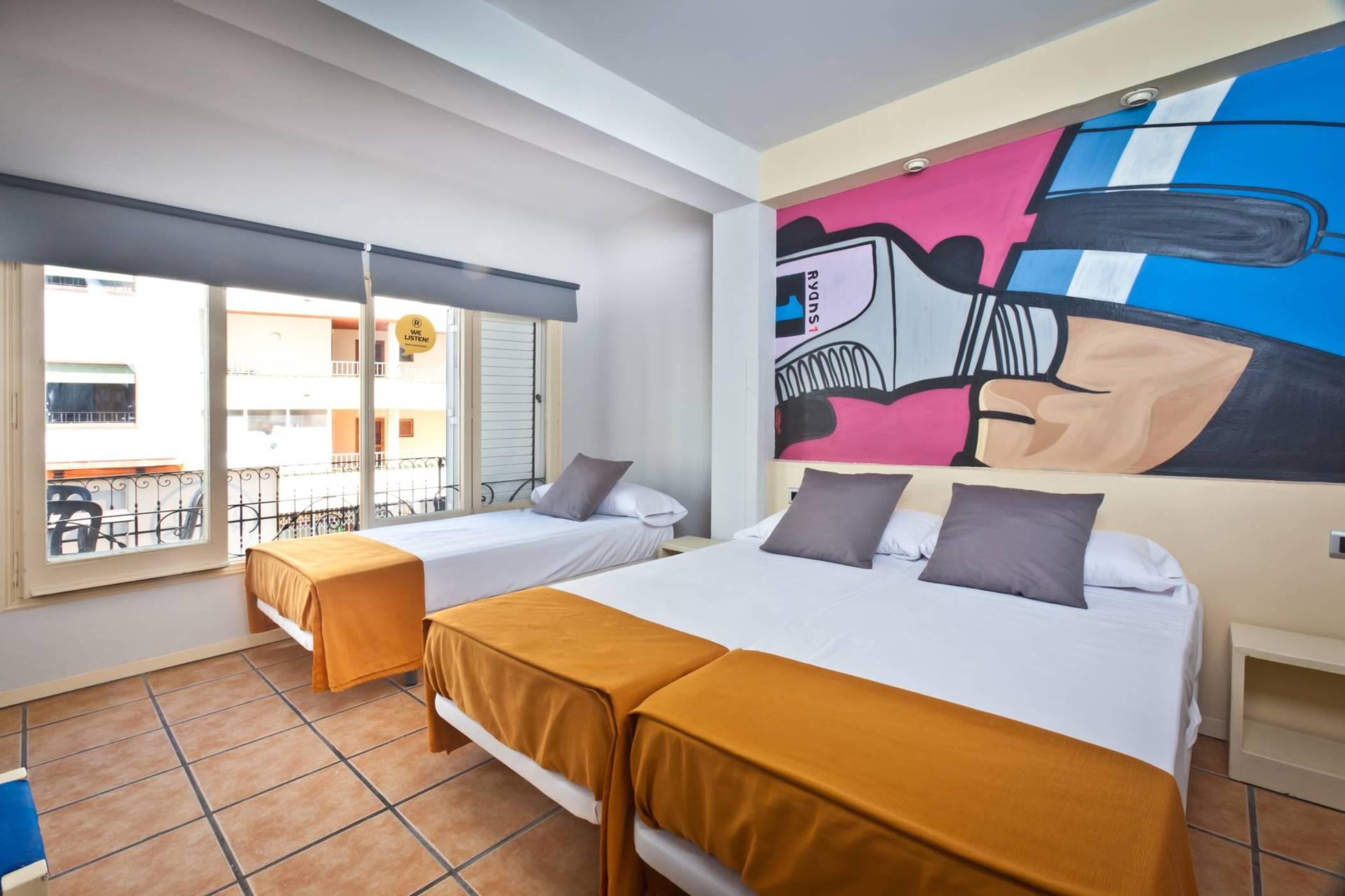 Ostello Ten Hostel *